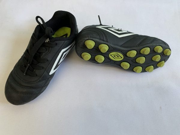 Cleat - 11 Toddler, Black Soccer Umbro
