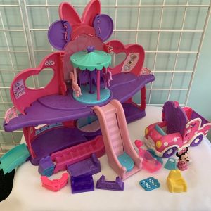 Toy: Minnie Mouse Fabulous Shopping Mall