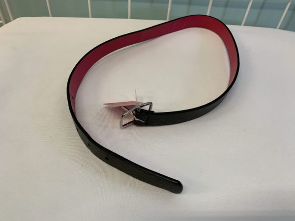 Gear: Belt - 31 inch Black/Pink