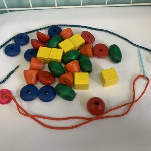 Toy: Bead & String Set