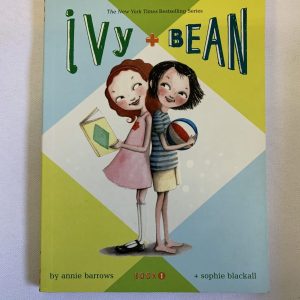 Chapter Book - Ivy & Bean #01