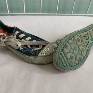 Shoes - Size 01 Youth, Blue Graffiti Sketchers