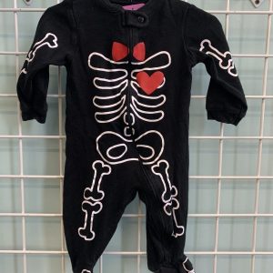 Size 06/09 Month - Black Skeleton Sleeper
