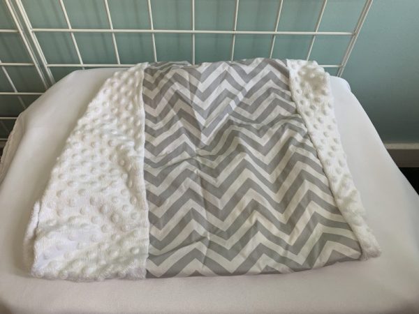 Gear: Circo White/Grey Changing Pad Cover