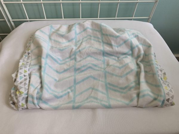 Gear: White/Blue/Green/Yellow Changing Pad Cover