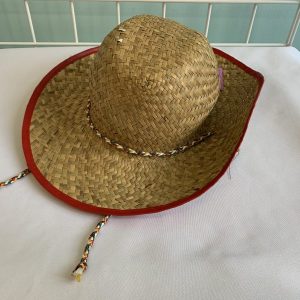 Toy: Straw Hat