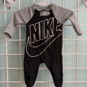 Size 00 Newborn - Black/Grey Nike Sleeper