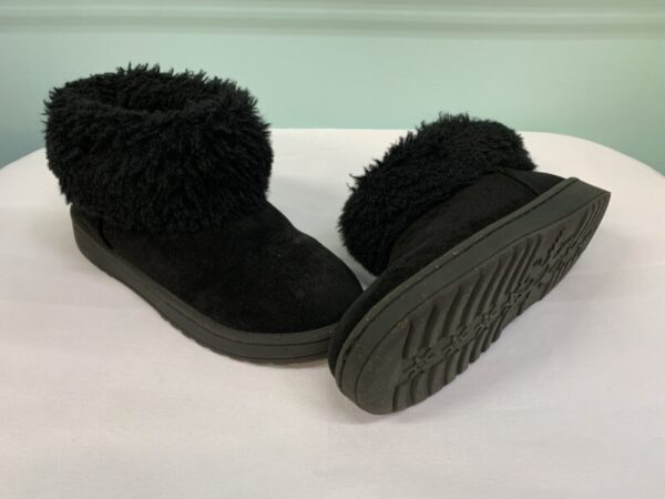 Boots - Size 01 Youth, Black Slipper Fashion Boot