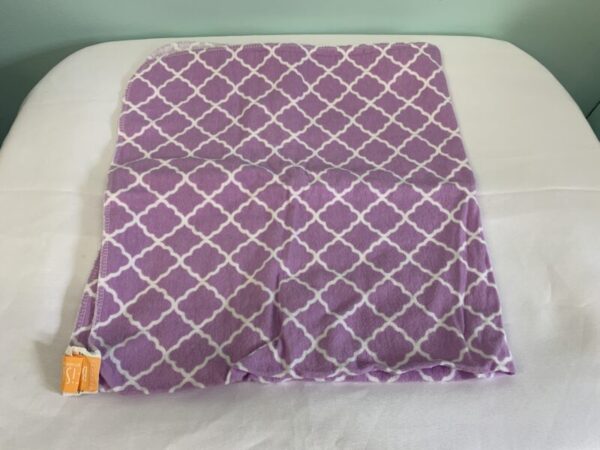 Blanket: White/Purple Banana Fish
