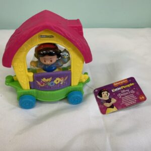 Toy:  Fisher Price Little People Snow White Float (New)