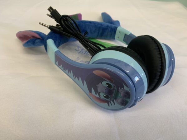 Toy: Stitch Headphones