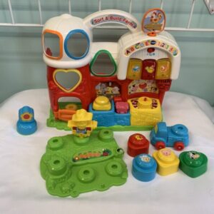 Toy: Vtech Sort & Build Farm
