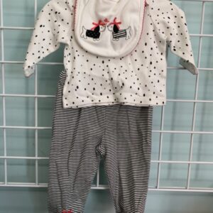 Size 06 Month - White/Black Puppy Set