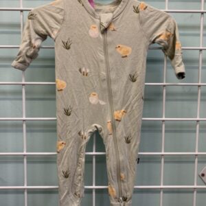 Size 00 Newborn - Green Chick Kyte Baby Sleeper