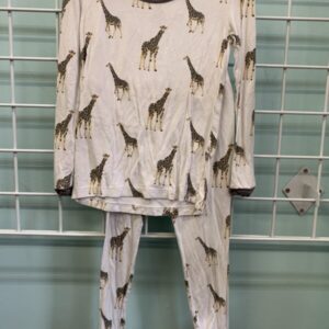 Size 3T - White/Grey Giraffe Kyte Baby Bamboo PJ Set