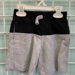Size 3T - Black/Grey Short