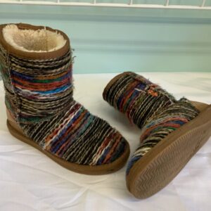 Boots - Size 05 Youth, Multi-Color Lamo Slipper Boot