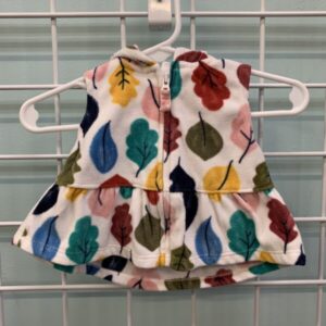Size 00 Newborn - White Leaf Fleece Vest