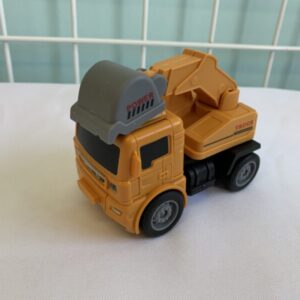 Toy: LYB Rapid Transforming Oil Tanker Truck