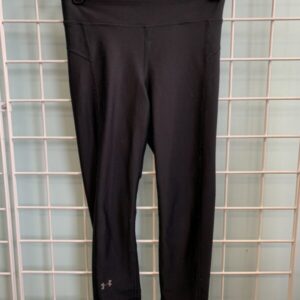 Size 10/12 - Black Under Armour Legging
