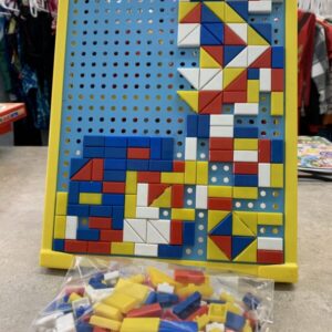 Puzzle: Playskool Vintage Mosaic Tile Peg Board