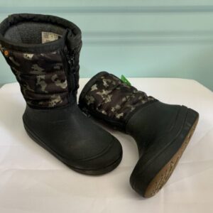 Boots - Size 01 Youth, Black/Green Bogs