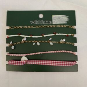 Gear: Jewelry - Wild Fable Necklace Set (New)