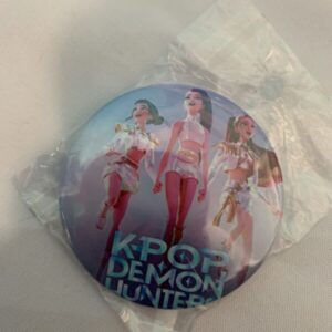 Toy - K Pop Demon Hunter:  Button - Demon Hunters (New)