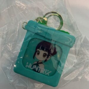 Toy - K Pop Demon Hunter:  Keychain - Zoey Present (New)