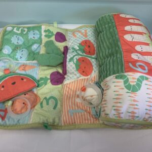 Toy: Skip Hop Garden Farmstand Play Mat