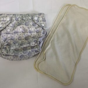Cloth Diaper: Alva Baby Grow with Me Pocket in Bunnies