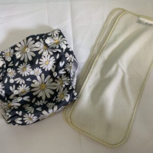 Cloth Diaper: Alva Baby Grow with Me Pocket in Grey Daisy