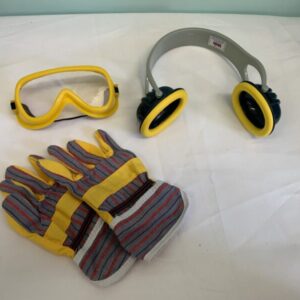Costume: Size OSFM - Construction