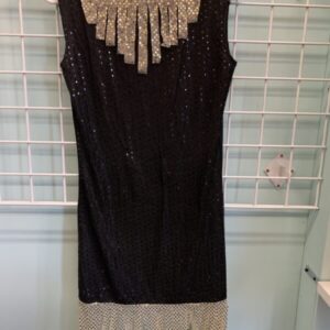 Costume: Size 7/8 Youth - Black/Gold Dress