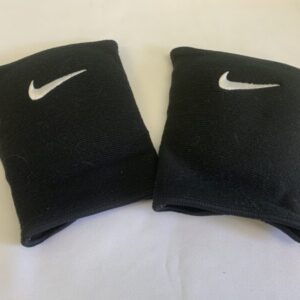 Gear: Knee Pads - Nike