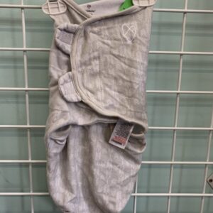 Size 0/3 Month - Grey Arrow Swaddle Me
