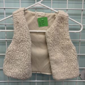 Size 6 - Cream Fuzzy Vest