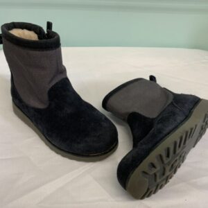 Boots - Size 01 Youth, Blue/Grey Ugg