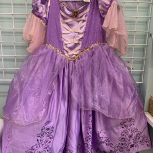 Costume: Size 8/10 - Princess Rapunzel from Tangled