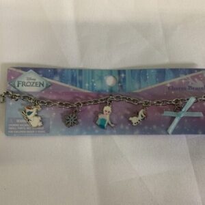 Gear: Jewelry - Bracelet, Frozen Charm (New)